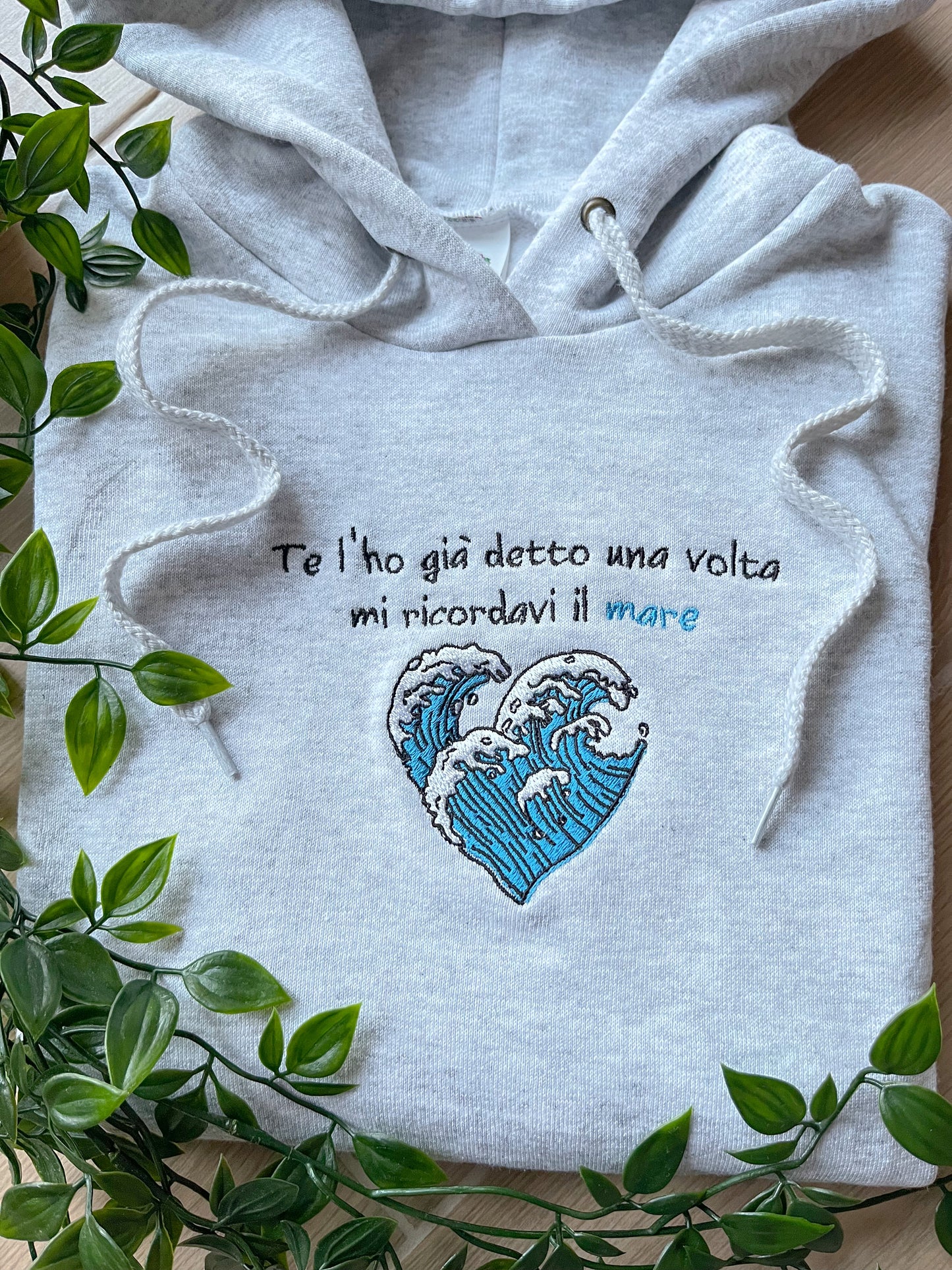 Felpa/T-shirt ~ “Mi ricordavi il mare”