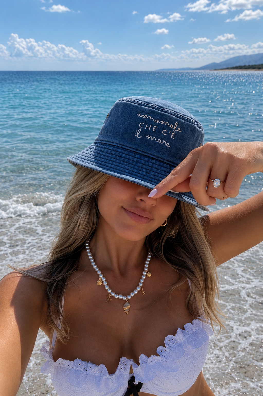 Menomale che c’è il mare- Cappello Ricamato